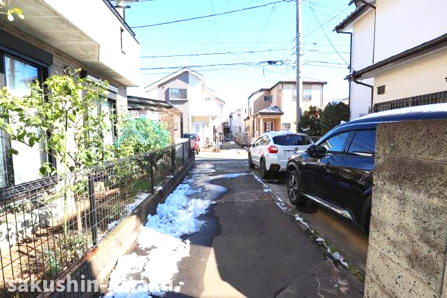 東習志野８丁目　中古戸建の駐車場