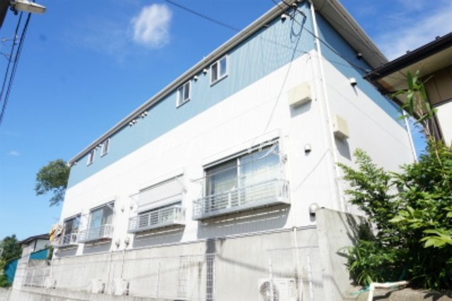 千葉市花見川区幕張町３丁目のアパートの外観