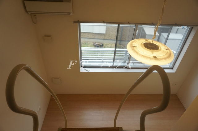 千葉市花見川区幕張町３丁目のアパートの和室