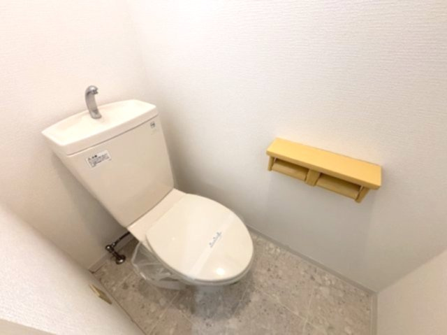 ラムール六甲山ノ手のトイレ