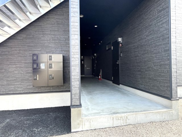 ステラ新八代のエントランス