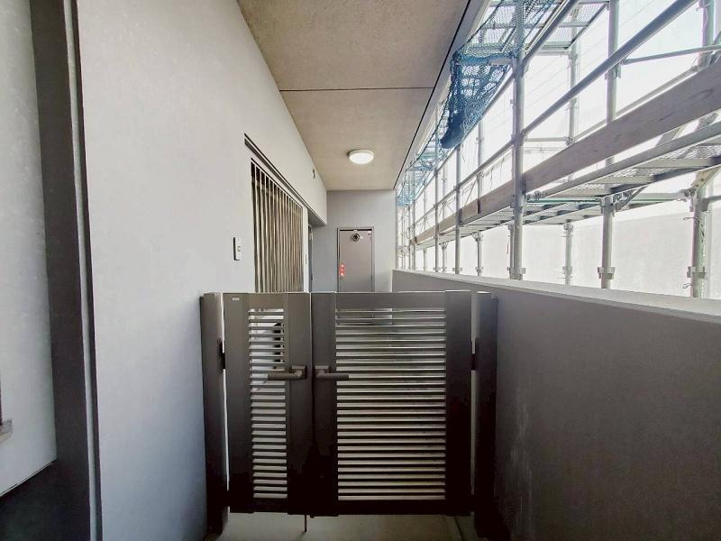 フローレンス鷹匠の玄関