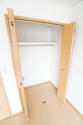 【収納】 | フォレストタウンⅡ | ※同物件・同タイプの写真です。