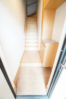 【玄関】 | フォレストタウンⅡ | ※同物件・同タイプの写真です。