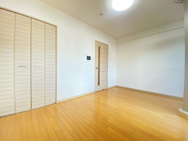 アーバンウェル茨木の寝室