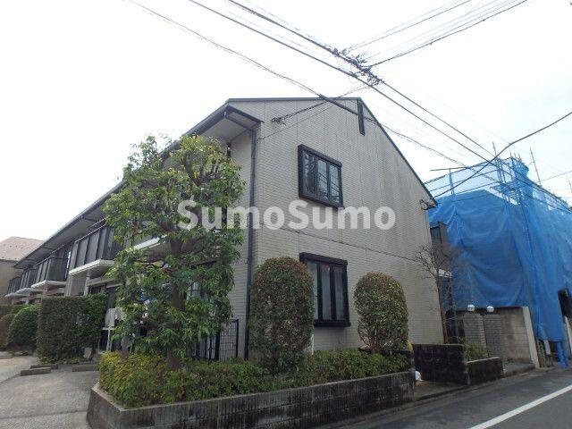 ピュアコート鷹番の外観