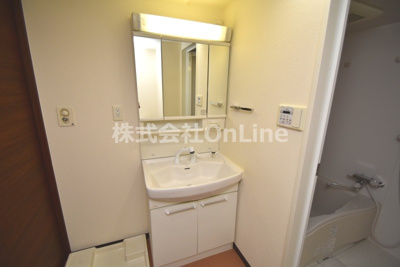 【独立洗面台】 | アンギンルマ