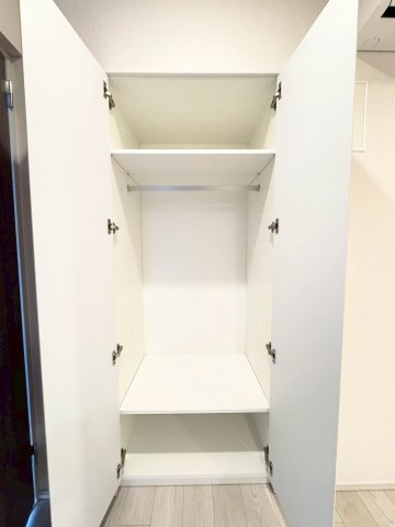 リーフシティ市川　ザ・レジデンスの収納|※写真は同間取りの別部屋です。