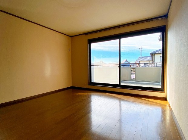 中古戸建　羽島市福寿町間島6丁目　平成7年築の洋室|2階洋室