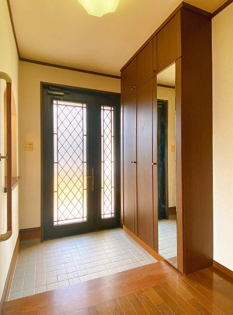 中古戸建　羽島市福寿町間島6丁目　平成7年築の玄関