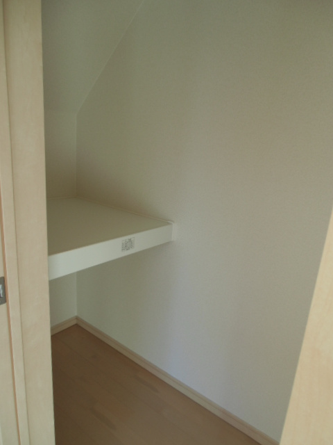 アイビス深芝の収納|2F：7帖収納