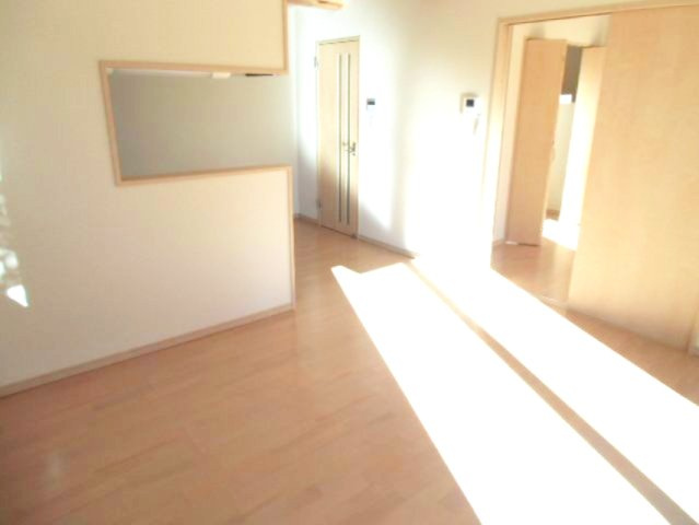 アイビス深芝の居間・リビング|ＬＤＫ12帖