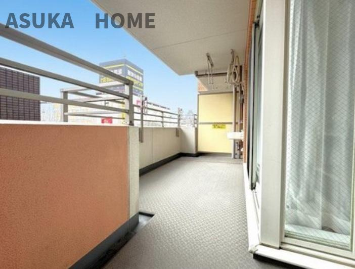 ハイセレサ菊名アルティールのバルコニー|太陽の光と爽やかな風を受け家庭菜園など楽しみが増えそうですね。