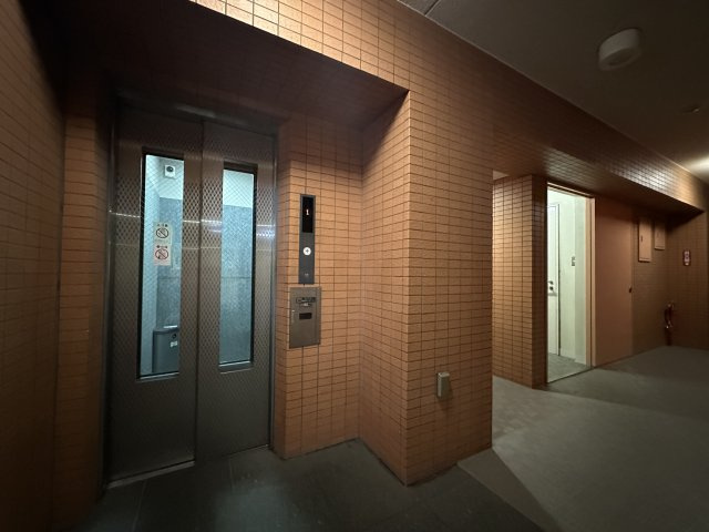 ハイセレサ菊名アルティールのその他共用部分|エレベータがございます。