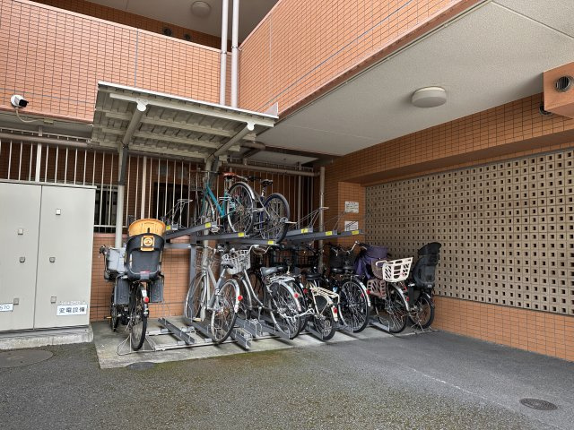 ハイセレサ菊名アルティールの駐輪場|駐輪場の様子です。きれいに整頓されていますね。