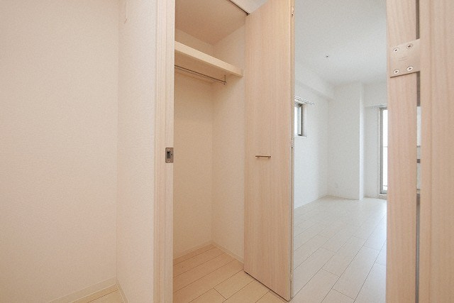 大阪市東成区大今里南１丁目の賃貸マンションの収納