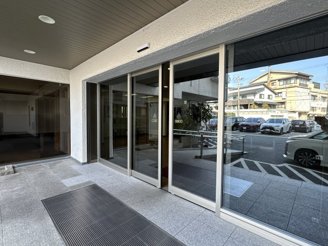 シーサイドパレス明石錦明館のエントランス