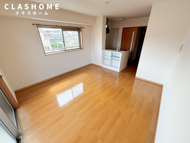 Lapis I　　刈谷市近郊の賃貸はクラスホームの居間・リビング|同物件の別部屋になります。