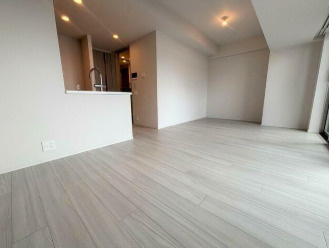 【居間・リビング】 | ブランズ西荻南三丁目 | 明るい洋室！