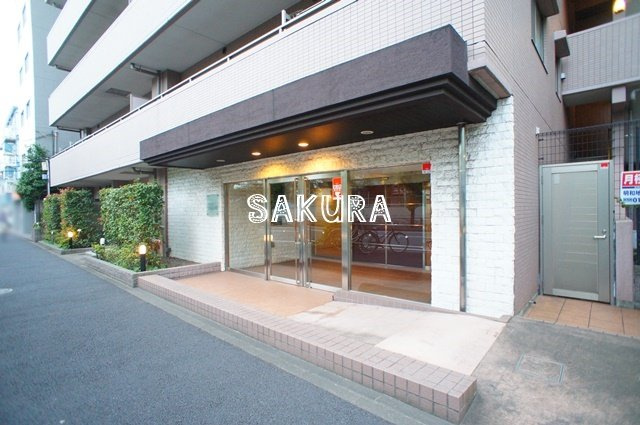 【エントランス】 | クリオ川崎鋼管通