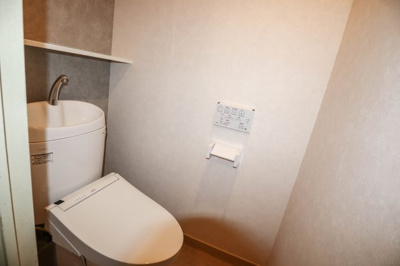 【トイレ】 | ローズハイツ宝塚 | トイレ