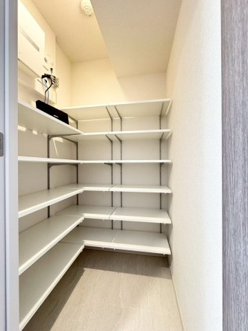 リーフシティ市川　ザ・レジデンスの収納|※写真は同間取りの別部屋です。