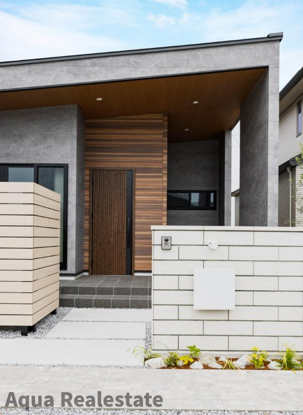 高松市鬼無町鬼無　未入居モデルハウスの玄関|毎日通る玄関はこちらです