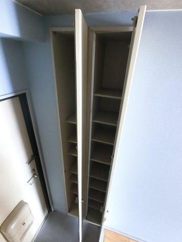 三和ビルの収納