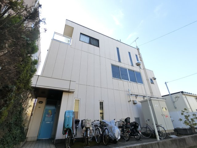 三和ビルの外観