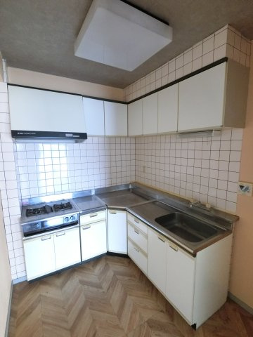 三和ビルのキッチン