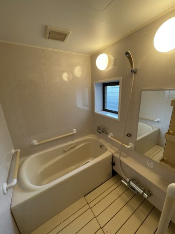 和歌山市黒田・中古戸建・54749の浴室