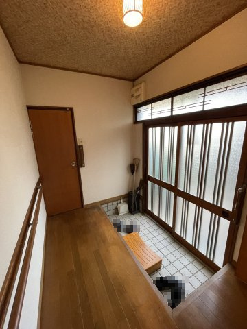 和歌山市黒田・中古戸建・54749の玄関