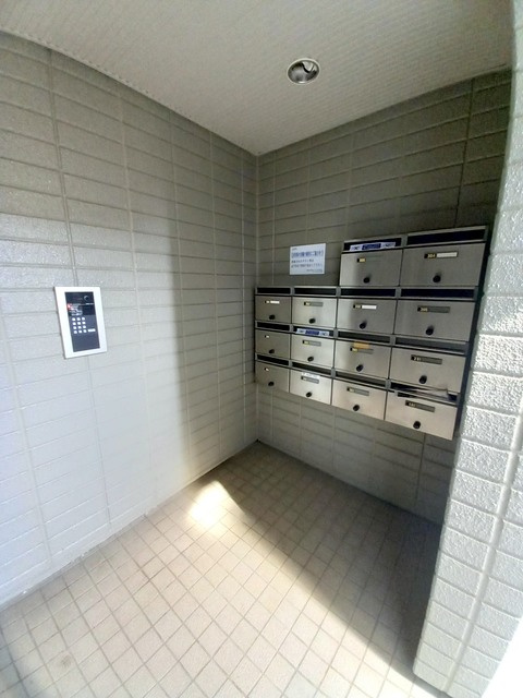 サンテラス本郷のその他共用部分|★郵便ポスト★