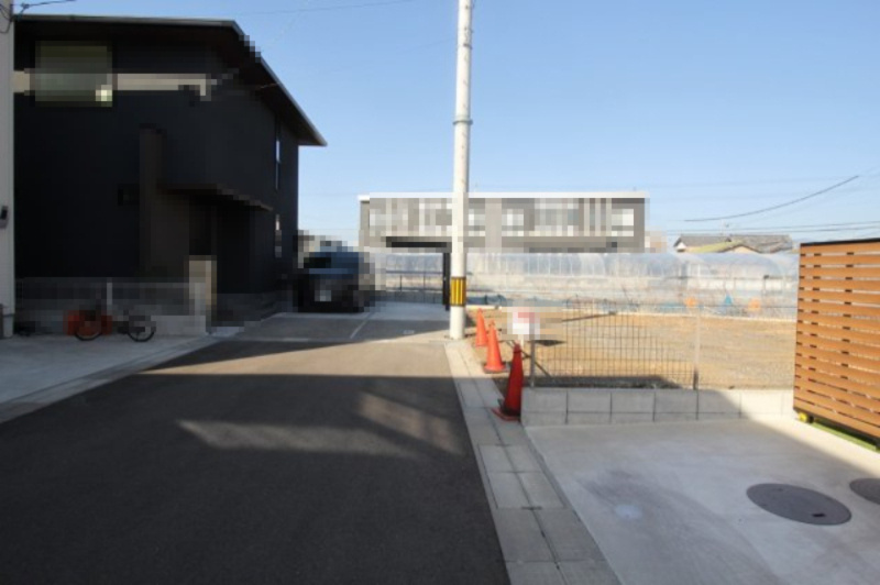 南国市大そね甲　建築条件なし　売土地　15号地（全28区画）の前面道路含む現地写真