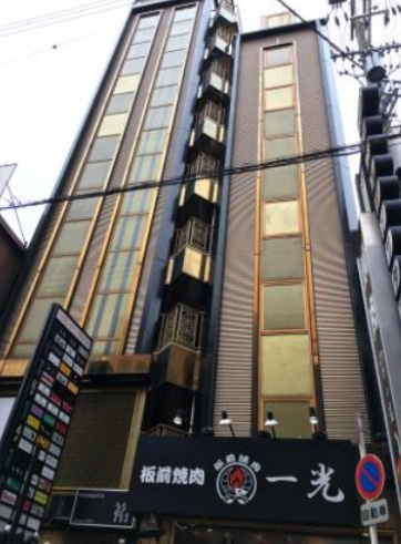 大阪市中央区千日前２丁目の店舗一部の外観
