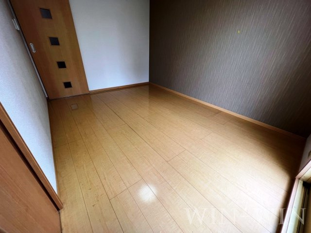 サンハイム一色 Dの寝室