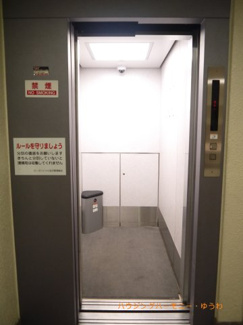 【その他共用部分】 | 勿論エレベーターが備え付けられています。
