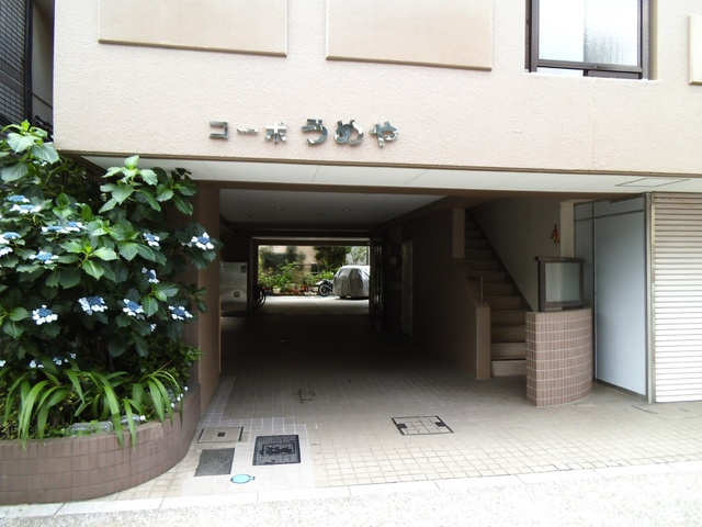 コーポうめやのエントランス|エントランスはこんな感じ！