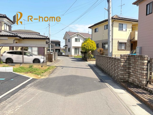 かすみがうら市下稲吉第15　新築戸建て　1号棟の前面道路含む現地写真|堂々！建物完成♪実際のお部屋をご見学可能です♪
ご見学が一番の資料！お気軽にお問い合わせ下さい♪