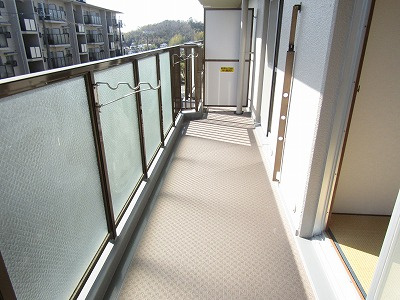 高槻市別所本町の賃貸マンションのバルコニー
