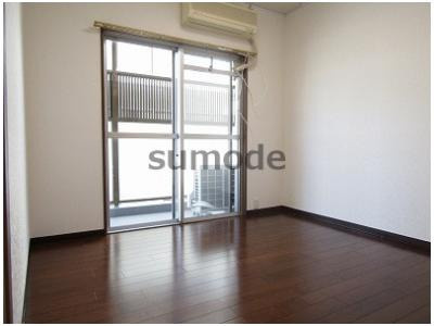 高槻市別所本町の賃貸マンションの子供部屋