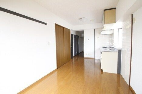 グレース秀和 の居間・リビング