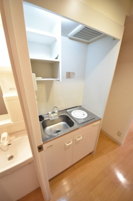 【キッチン】 | DOMみなと元町