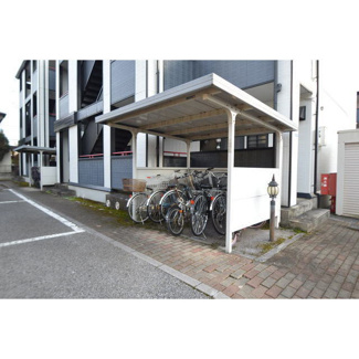 【その他共用部分】 | 陽だまりハイツ2000　Ａ | 駐輪場