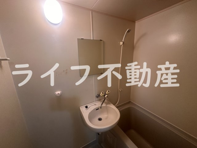 エンフェル石切の洗面所