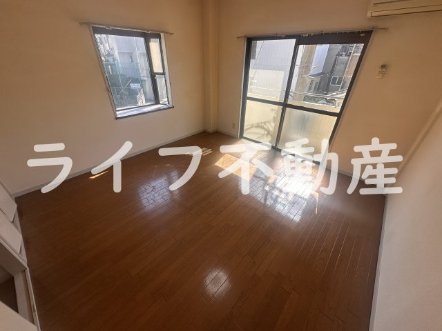 エンフェル石切の洋室