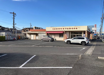 東境町児山貸店舗