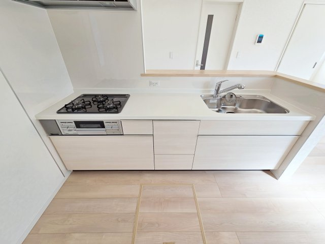 【キッチン】 | 東海市富木島町第30　３号棟