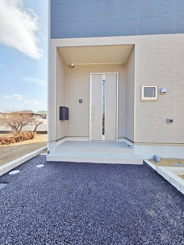 【玄関】 | 東海市富木島町第30　３号棟