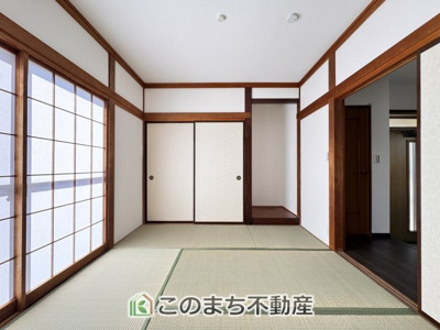 【和室】 | KEM宇都宮市宝木本町1期 | お子様のお昼寝にも便利な和室です。大きな窓から暖かな日差しが差し込みます♪